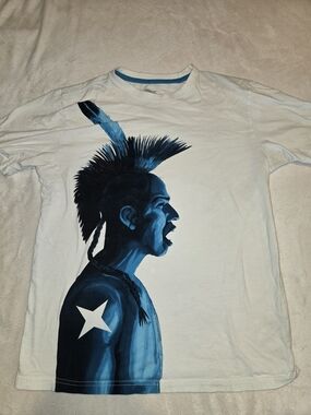Nike White Short‑Sleeve Crewneck T‑Shirt with Blue Profile Graphic Warrior Tribe